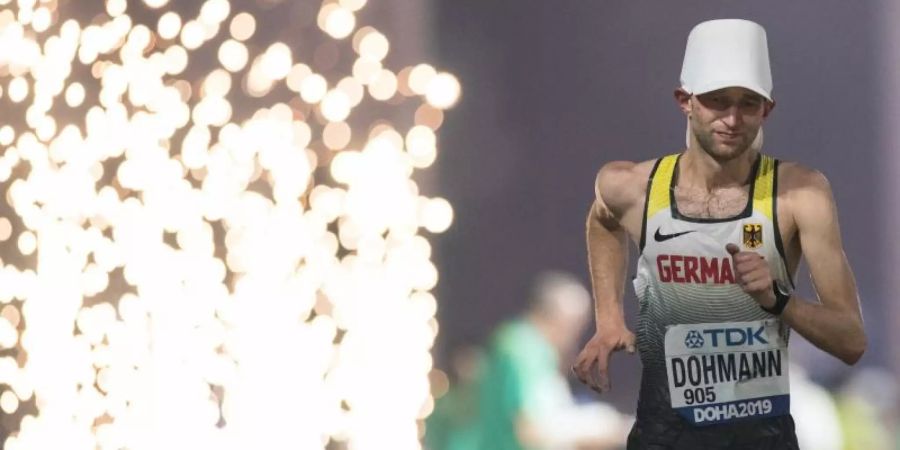 Geher Carl Dohmann beim Zieleinlauf in Doha. Foto: Oliver Weiken