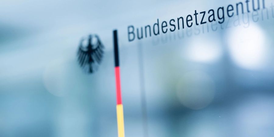 Die Bundesnetzagentur warnt vor gefälschten Webseiten.