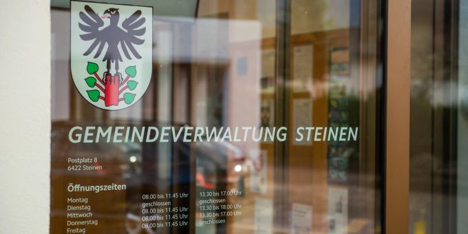Die Gemeindeverwaltung in Steinen. - Kanton Schwyz Die Gemeindeverwaltung in Steinen. - Kanton Schwyz