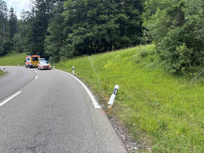 Der Motorradlenker wurde schwer verletzt. Motorradlenker