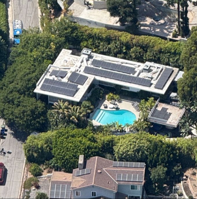 Dieses Foto soll die Villa von Brad Pitt zeigen. Brad Pitt