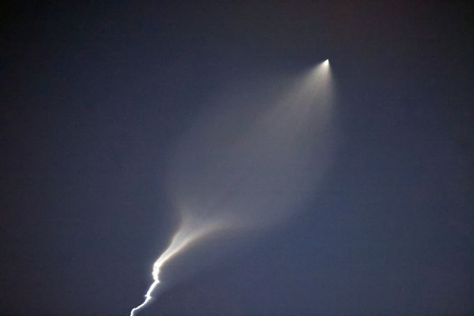 Israel und Iran bekämpfen sich weiterhin gegenseitig. Iran fires missile at Israel
