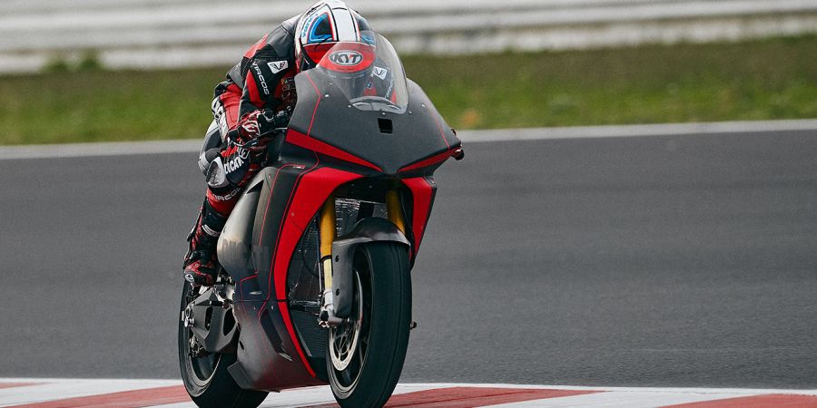Ducati V21L