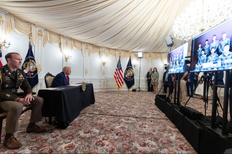 Der US-Präsident hat in Ansprachen und auf Truth Social eine härtere Migrationspolitik angekündigt.