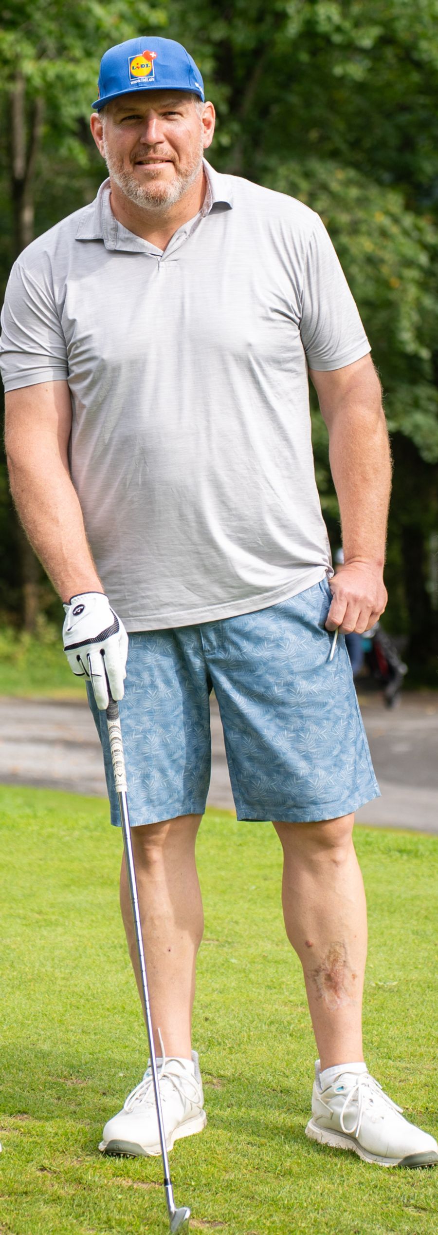 Auch Christian Stucki, sonst eigentlich YB-Fan, nimmt den Golfschläger in die Hand.