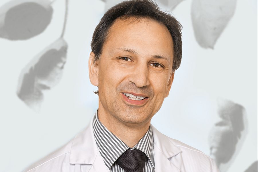 «Bis zu zehn Prozent der Personen, die schlafwandeln, können ein aggressives Verhalten, auch gegenüber anderen Personen zeigen», sagt Ramin Khatami.