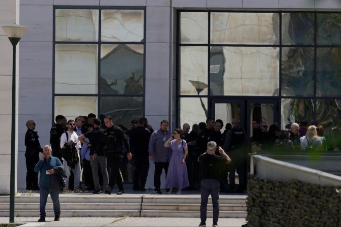 Athen Gebäude Schüsse