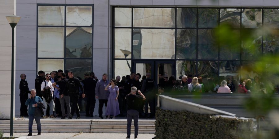 Athen Gebäude Schüsse