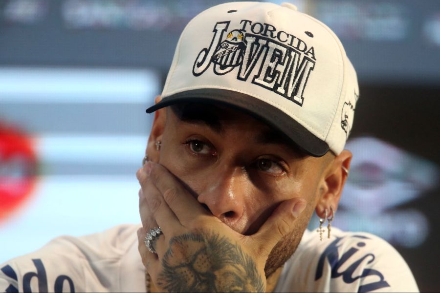 Der 34-Jährige sei nicht zu 100 Prozent fit, begründet der Coach seine Entscheidung.