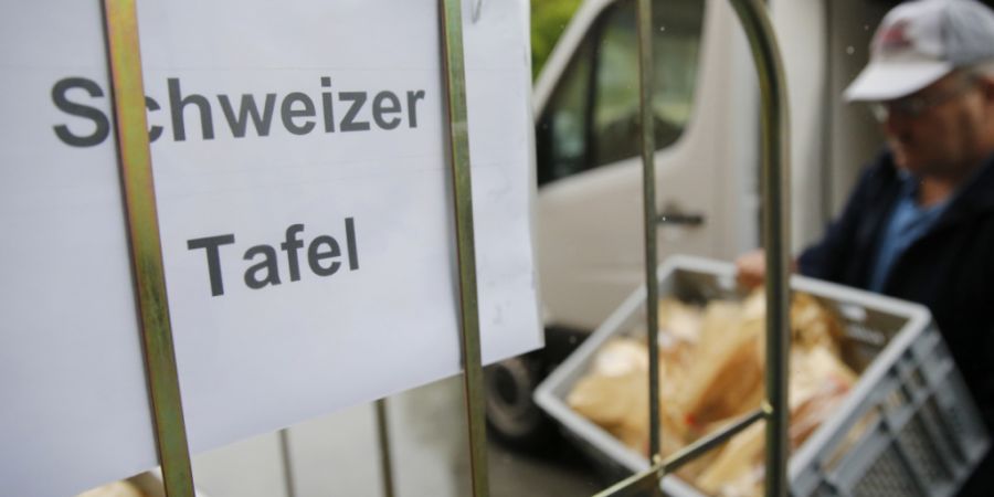 Die Schweizer Tafel hat vergangenes Jahr rund 1,7 Millionen Einkaufstaschen voller Lebensmittel vor der Tonne gerettet. (Archivbild)