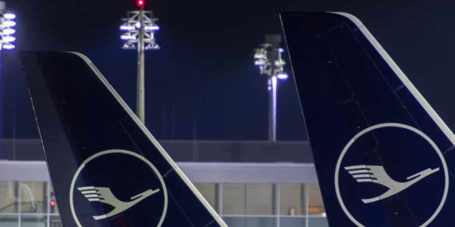 Hunderte Flugzeuge von Lufthansa bleiben wegen eines Warnstreiks am Boden.