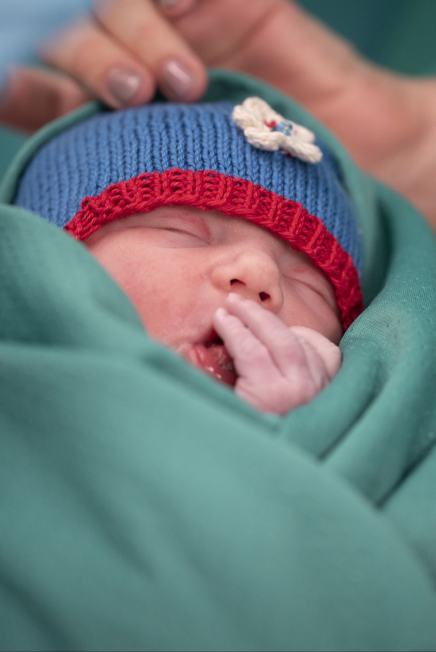 Das Spital muss zum Teil Schwangere abweisen und an andere Spitäler verweisen. (Symbolbild)