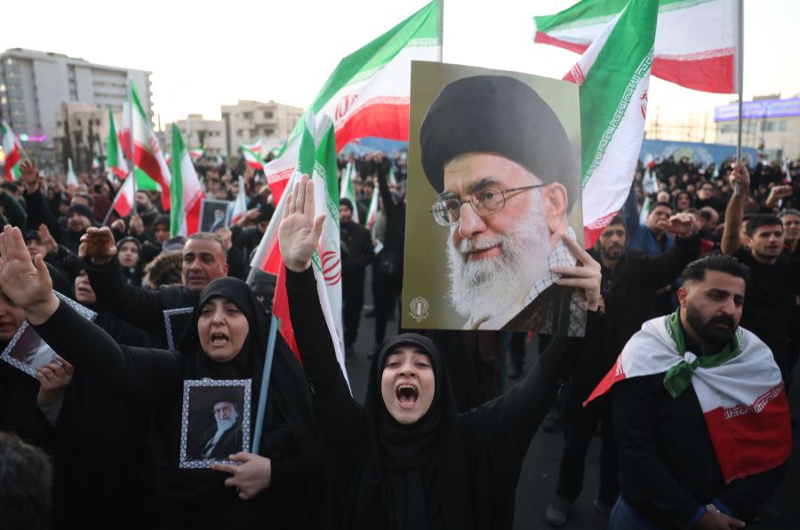 Das Mullah-Regime sucht nun einen Nachfolger des verstorbenen Obersten Führers.