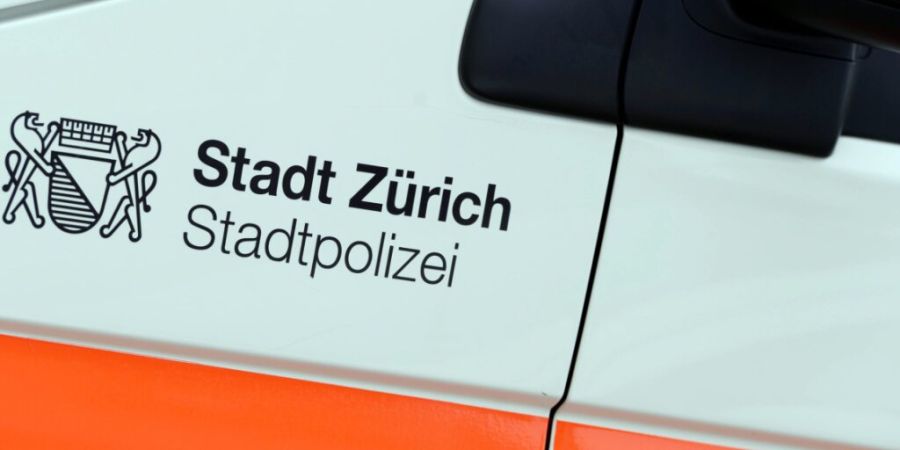 Bei einem Unfall in Schwamendingen ist ein E-Trottinett-Fahrer am Dienstag schwer verletzt worden. (Symbolbild)