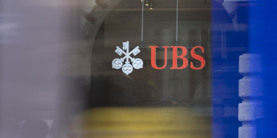 Die am Mittwochnachmittag vom Bundesrat vorgestellten Massnahmen zur Bankenregulierung kommen an der Börse nicht gut an. Die UBS-Aktie verliert am Donnerstag deutlich an Wert.