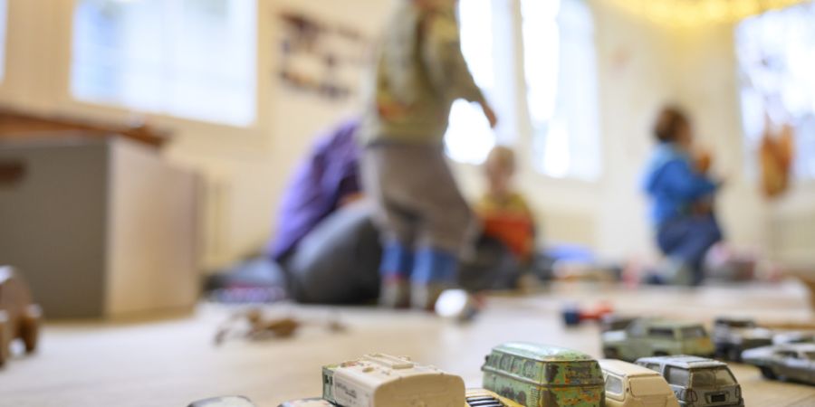 Im Kanton Luzern wird ab heute das Gesetz über die familienergänzende Kinderbetreuung eingeführt. (Symbolbild)