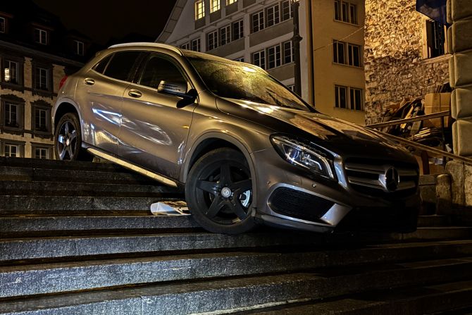 Auto Treppe Luzern