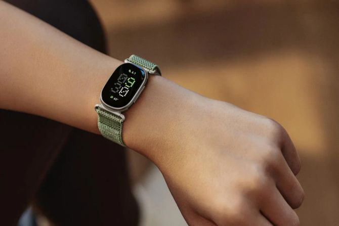 Fitbit Edge