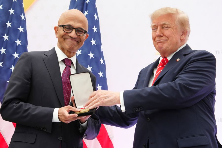 Microsoft wurde am 8. Oktober 2026 in Washington die Nationale Medaille für Technology überreicht.