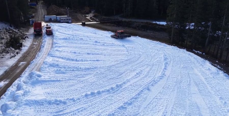 Ob und in welchem Ausmass das Snowfarming wegen des Wassermangels in der nächsten Saison möglich sein wird, lässt sich noch nicht abschätzen.