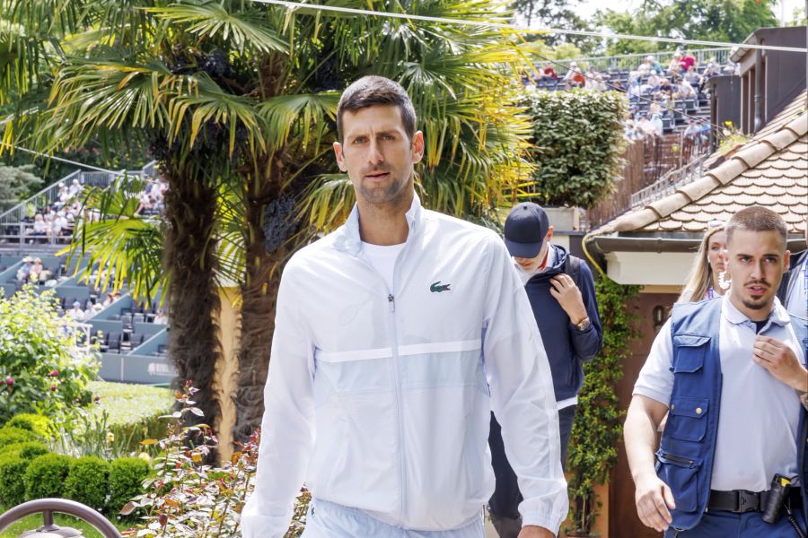 Djokovic: «Es ist einer der schönsten Tennis-Clubs der Welt, der Park ist wunderschön und die Aussicht auf den See ist unglaublich.»