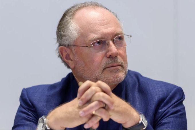 Der entlassene Spital-Chef der Insel-Gruppe, Uwe E. Jocham, soll eine diktatorische Führung gepflegt haben. Uwe E. Jocham