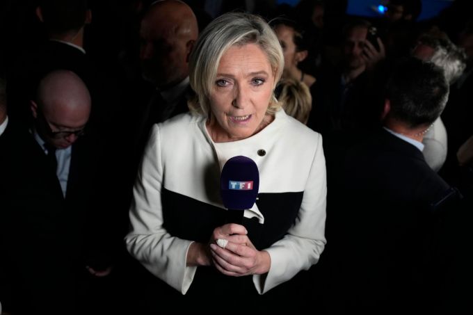 Marine Le Pen gibt sich trotz ihrer Verurteilung optimistisch. Marine Le Pen