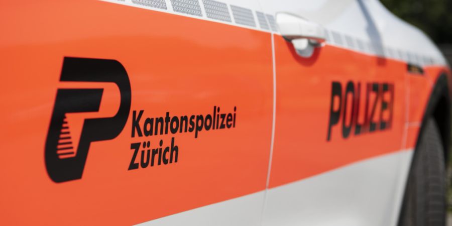 Die Kantonspolizei Zürich hat in Bassersdorf zwei mutmassliche Trickbetrüger verhaftet. (Archivbild)