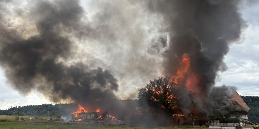 Das Bauernhaus im Ortsteil Chinzi war nicht zu retten.