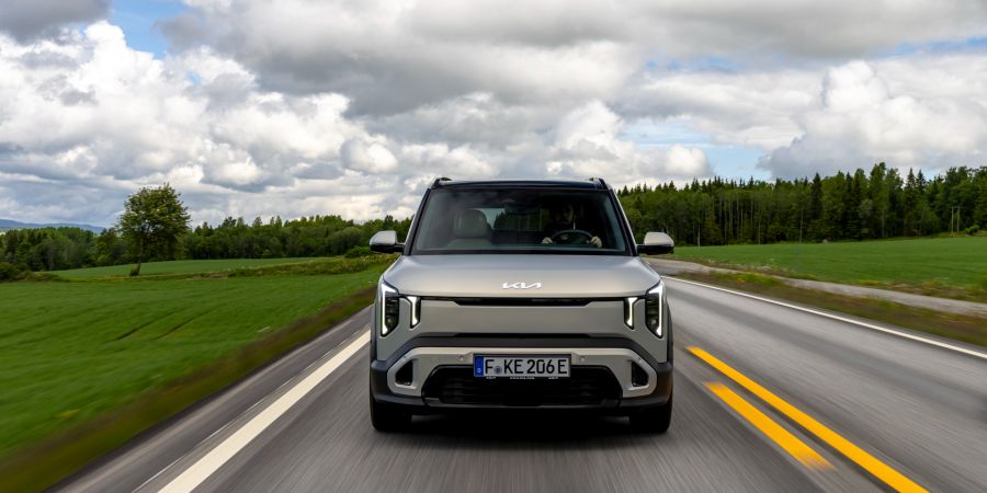 Kia EV2