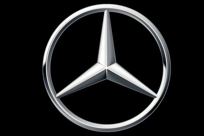 Mercedes-Stern