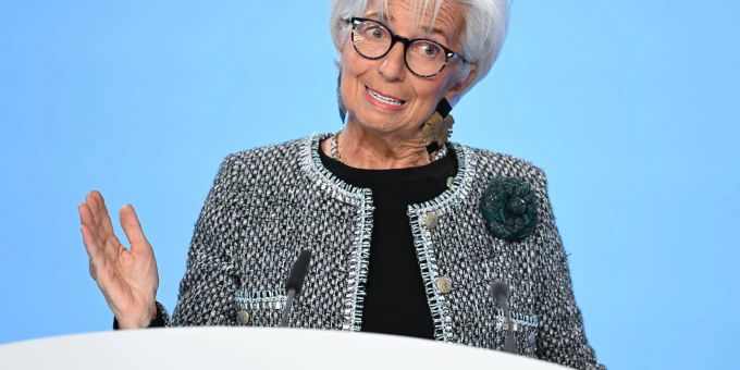 EZB-Präsidentin Lagarde: Weitere Zinssenkungen im Blick (Archivbild) ezb