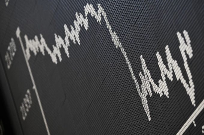 Auch mit dem Dax in Deutschland geht es bergab. (Archivbild) Dax