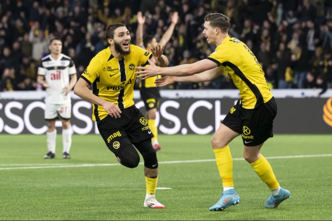 Gegen Lugano schiesst Jaouen Hadjam YB zum Sieg. YB