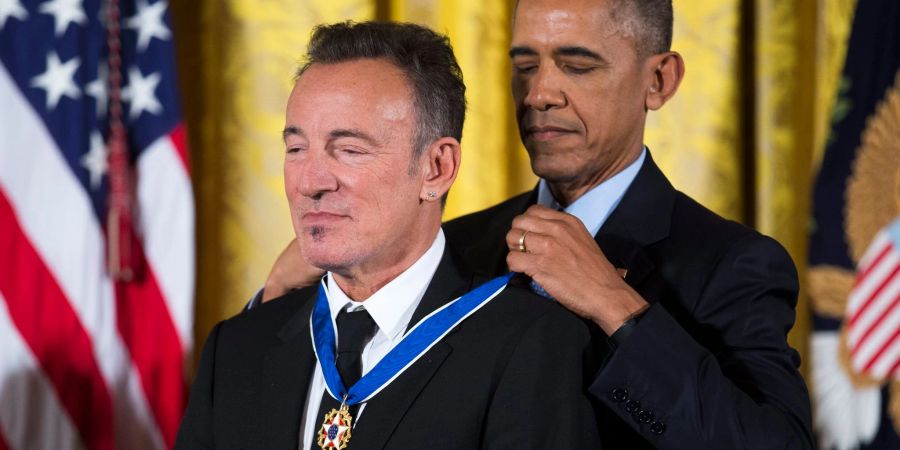 Der damalige US-Präsident Barack Obama hatte Springsteen die Freiheitsmedaille verliehen.