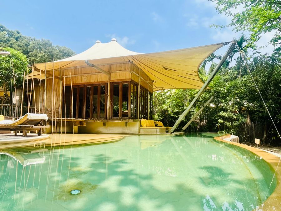 Holzvilla mit Pool, Luxusresort, Soneva Kiri.