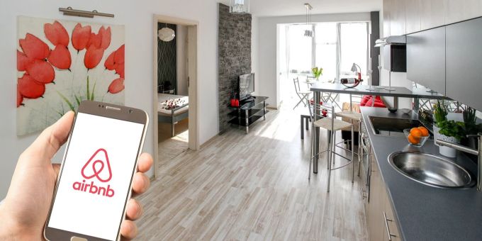 Der Basler SP-Grossrat Ivo Balmer möchte die Vermietung von Airbnb-Wohnungen einschränken. (Symbolbild) Airbnb