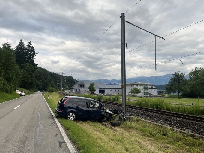 Beim Unfall entstand ein Sachschaden. Sachschaden