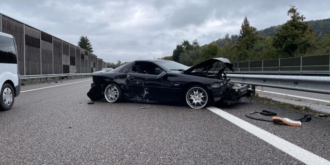 Kollisionsunfall auf der A1 bei Safenwil Kollisionsunfall auf der A1 bei Safenwil