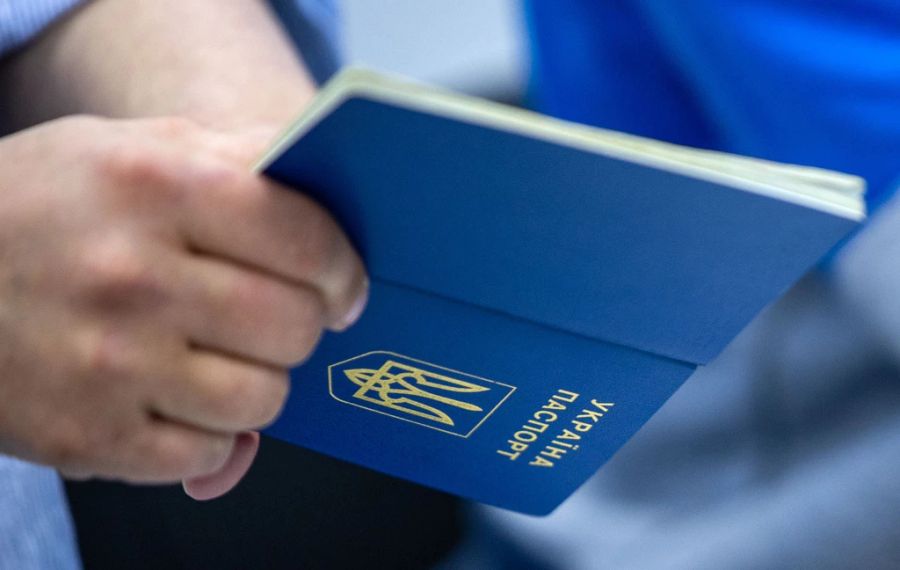 Der Grund: Viele Ukrainerinnen erhalten schnell und unbürokratisch Einlass in die Europäische Union.