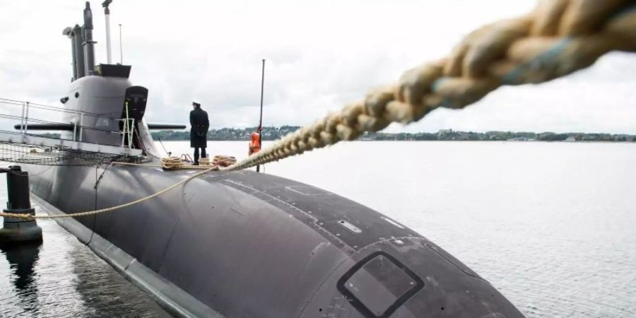 Das U-Boot «U36» der Klasse U212A wird in Eckernförde (Schleswig-Holstein) im Rahmen eines Festaktes in den Dienst gestellt. Foto: picture alliance / Daniel Reinhardt/dpa