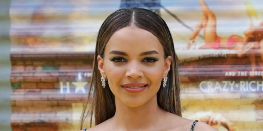 Leslie Grace