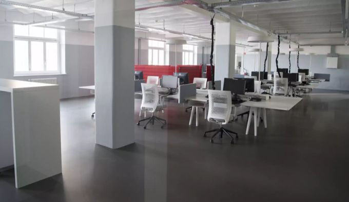 Blick in ein Atelier im Bieler Innovation Park. Innovation Park Biel