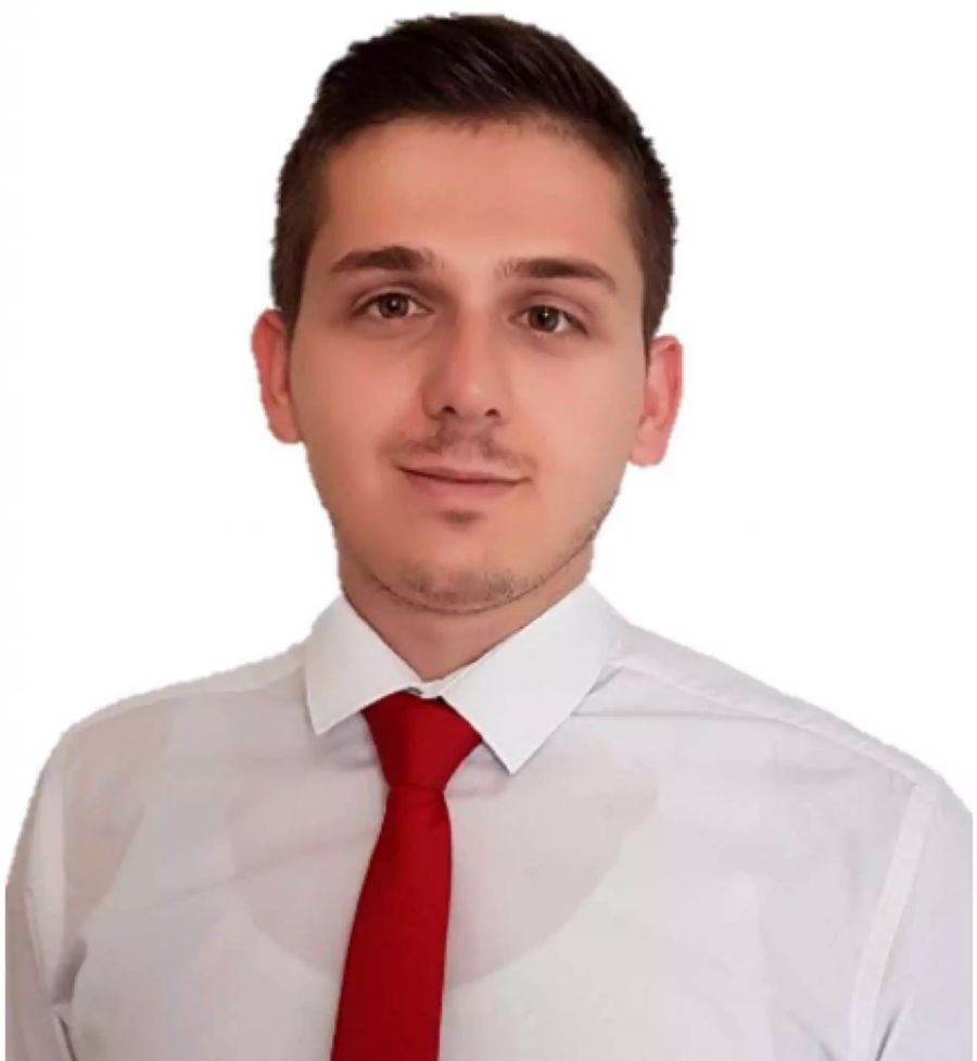 Bujar Zenuni
