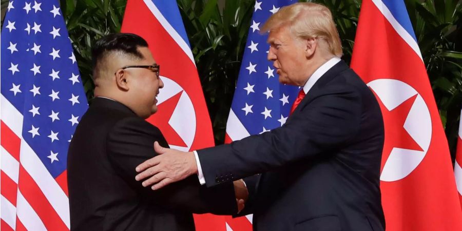 US-Präsident Donald Trump und der nordkoreanische Machthaber Kim Jong Un haben die Rückführung der getöteten US-Soldaten beim GIpfel in Singapur vereinbart.