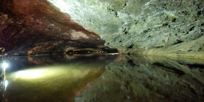 In Höhle gefangen - Fussballmannschaft in Thailand eingeschlossen