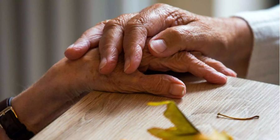 Frau nach 42 Jahren wiedergefunden  – sie erinnert sich nicht.