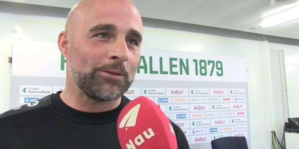 Fc St Gallen Trainer Giorgio Contini Vor Dem Spiel Gegen Gc Zurich