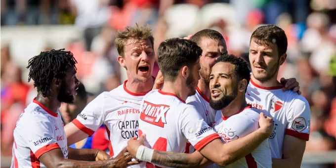 Ein Eigentor brachte den FC Sion kurz nach Wiederanpfiff in Führung. Ein Eigentor brachte den FC Sion kurz nach Wiederanpfiff in Führung.
