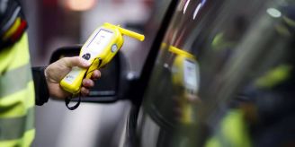 Zürich - Betrunkener Autofahrer verliert vor Gericht
